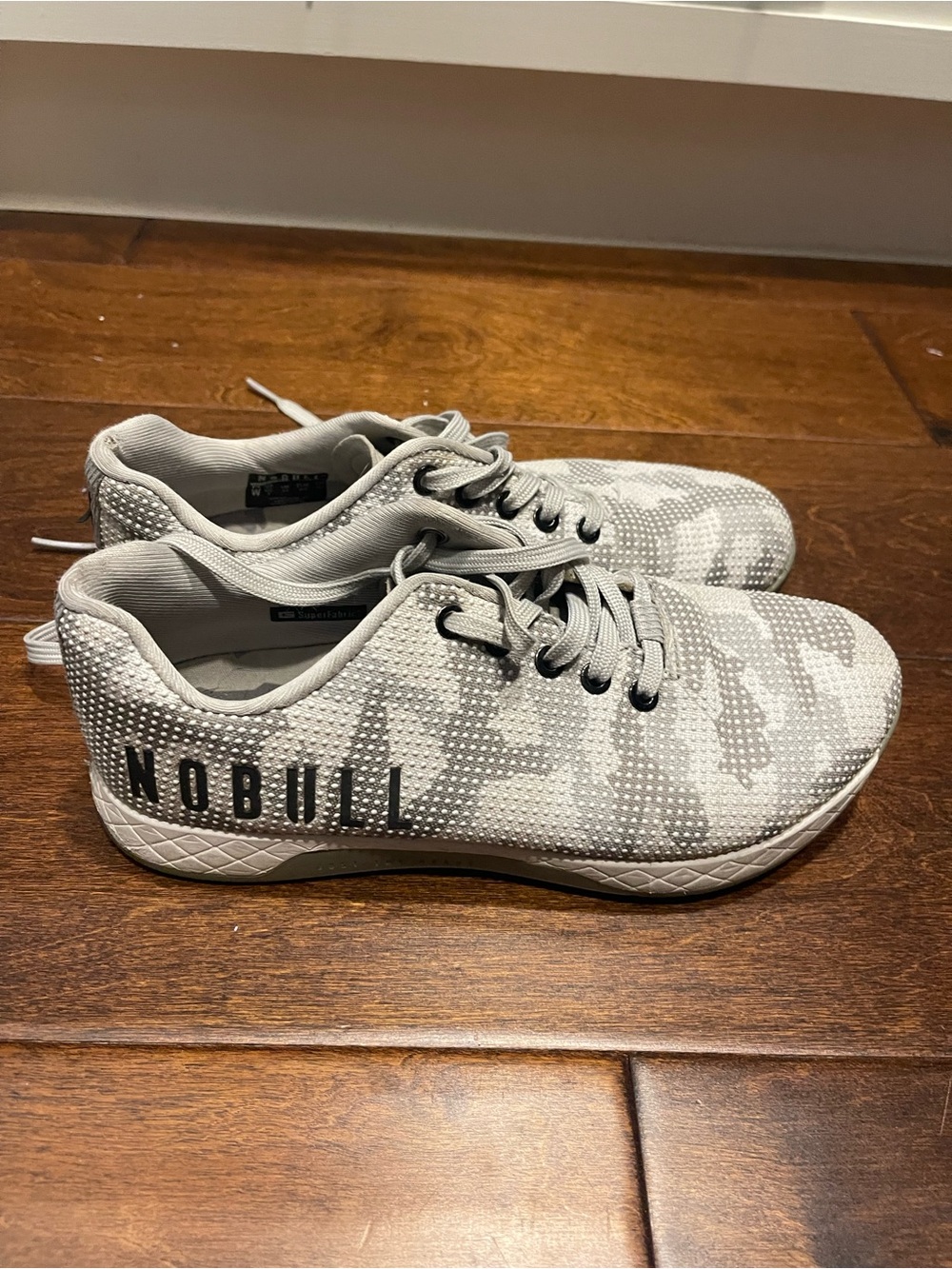 NOBULL Women's Light Grey Camo Trainer
